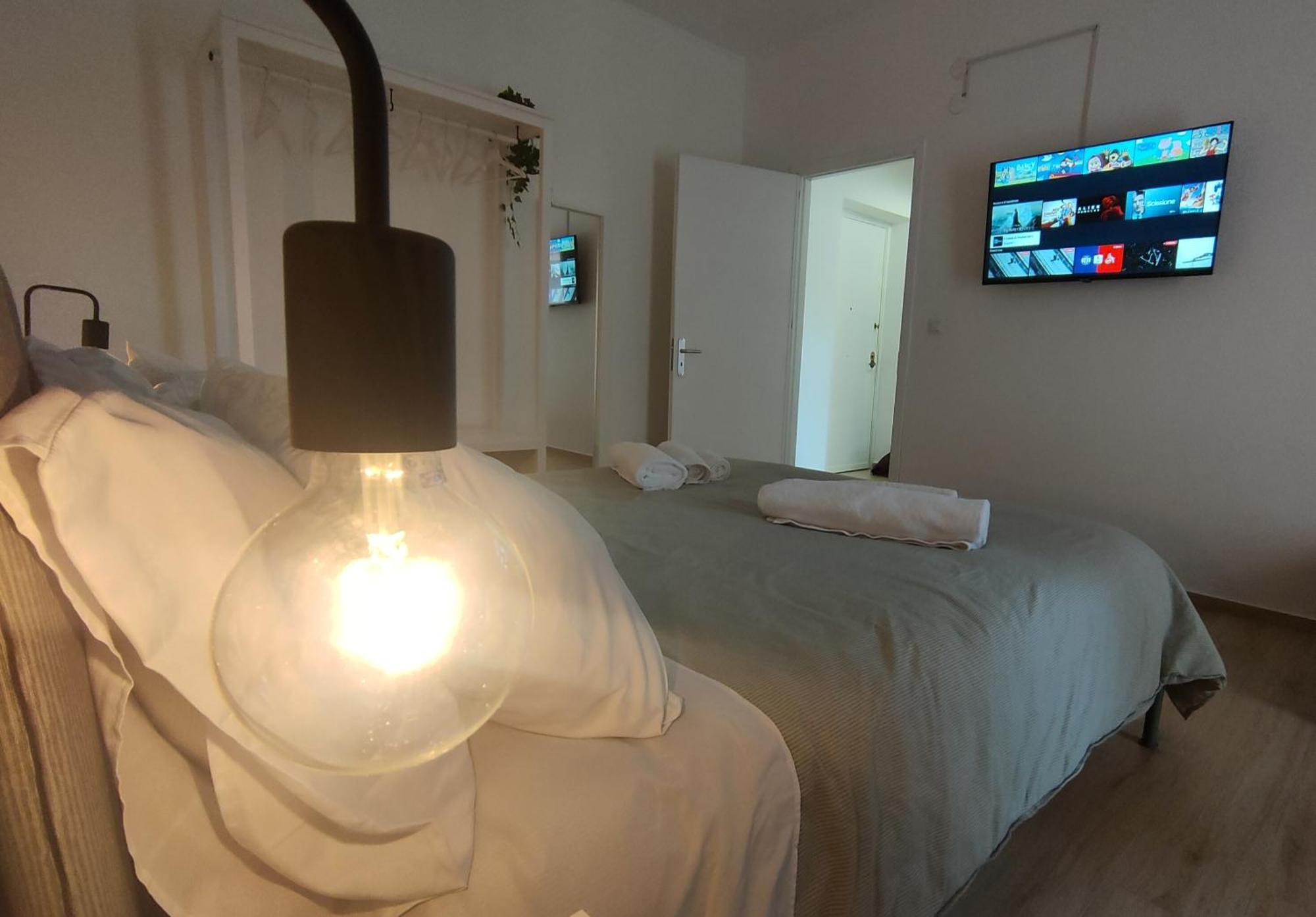 Light Holiday Home Palermo Eksteriør billede